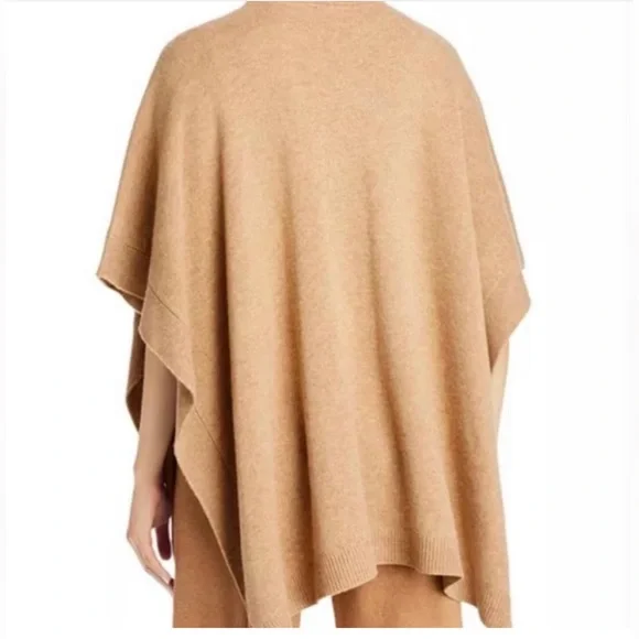 New, BOSS
Landera Turtleneck Poncho - Picture 3 of 10